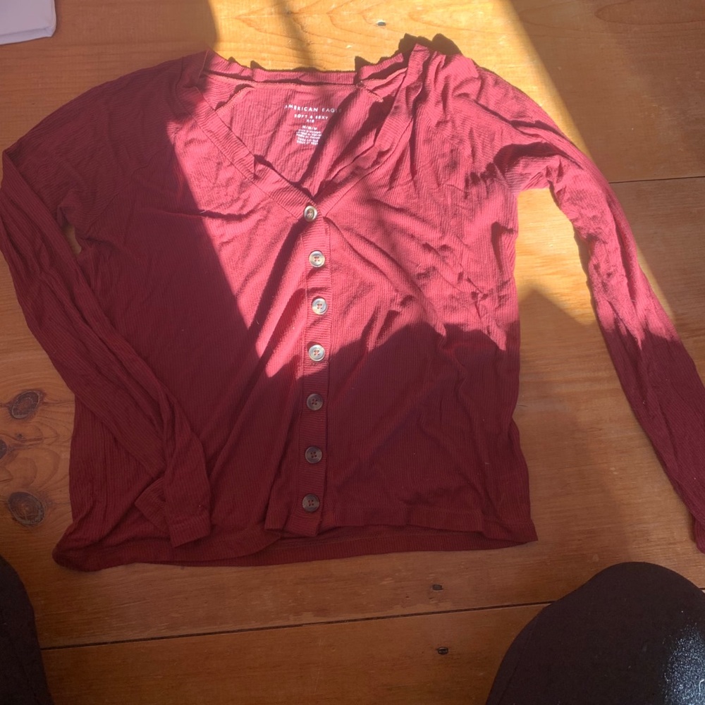 AMERICAN EAGLE SOFT AND SEXY RIB SHIRT!!!